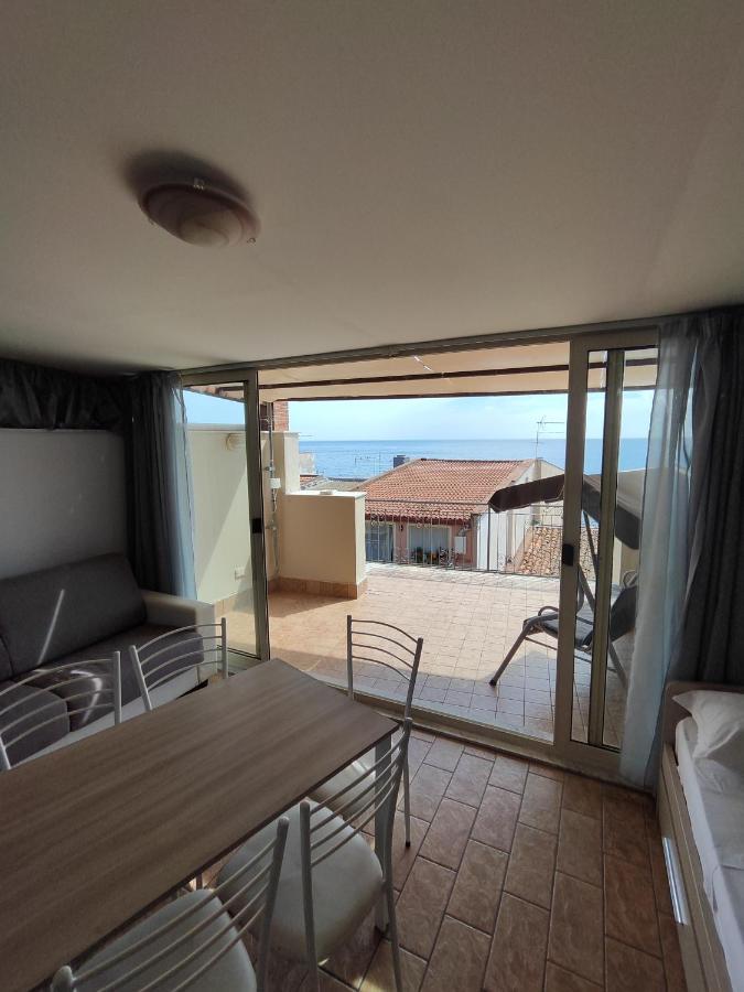 גיארדיני נאקסוס Sicily Travel Apartment'S 4 מראה חיצוני תמונה